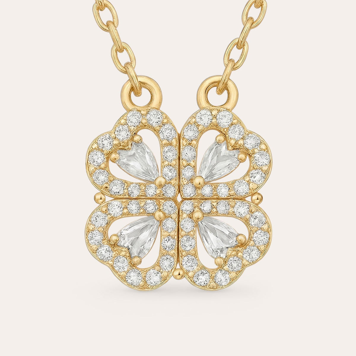 Clover love necklace - lucky clover with heart pendant