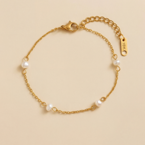 Astra Bracelet - The Elegant Pearl Charm