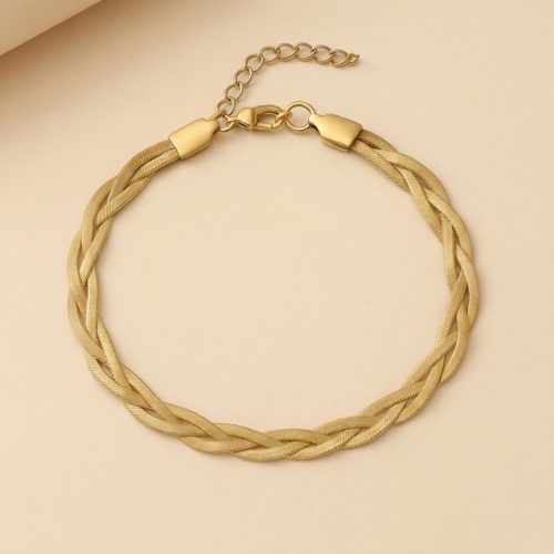 Seren Bracelet - The Woven Gold Link