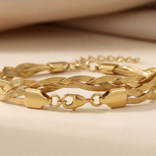Seren Bracelet - The Woven Gold Link