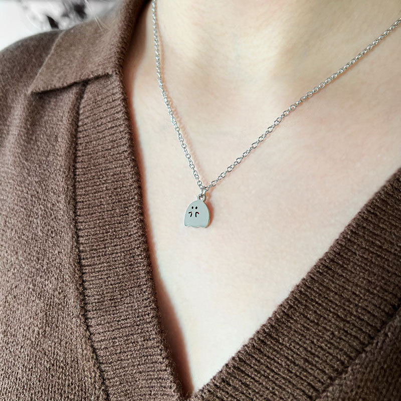 Cuddly ghosts, set of matching ghosts