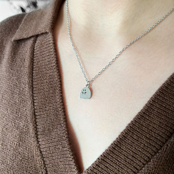 Cuddly ghosts, set of matching ghosts