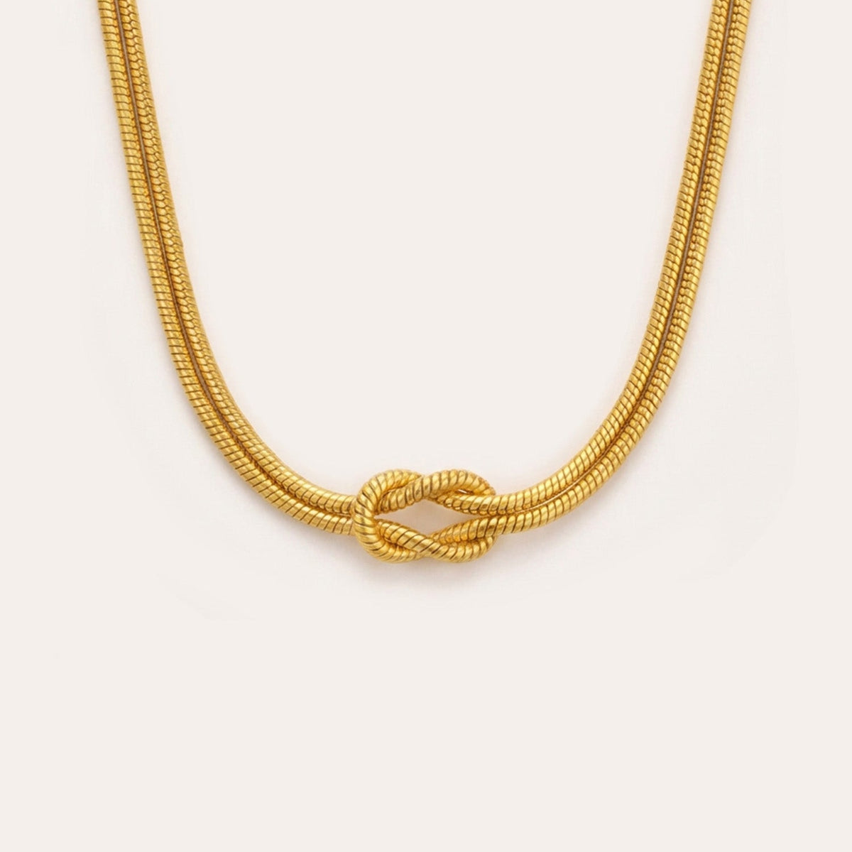 Alicia - Love Knot Necklace