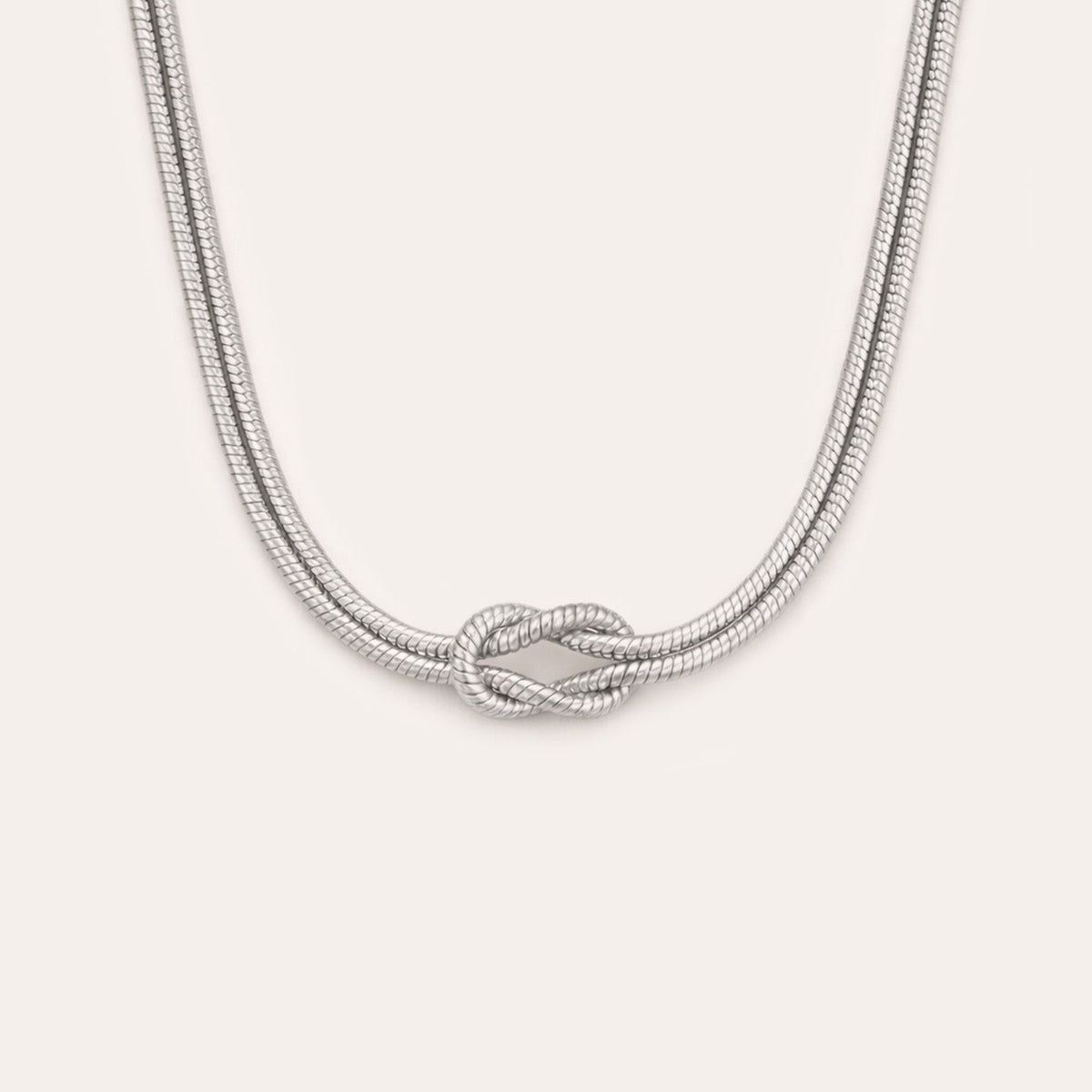 Alicia - Love Knot Necklace