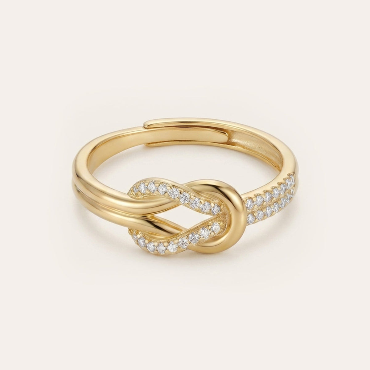 Love knot – knot ring with cubic zirconia