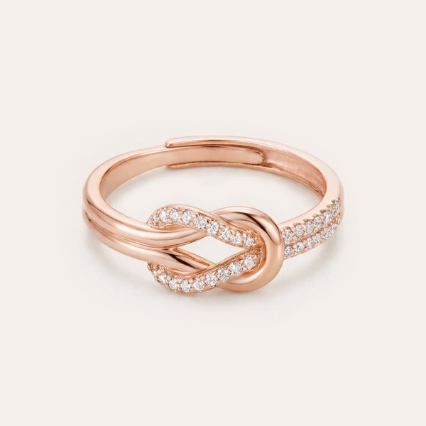 Love knot – knot ring with cubic zirconia