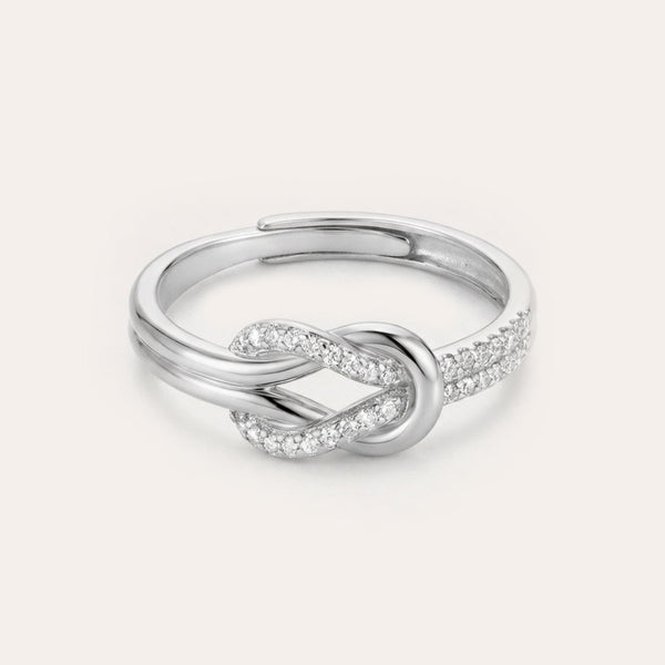 Love knot – knot ring with cubic zirconia