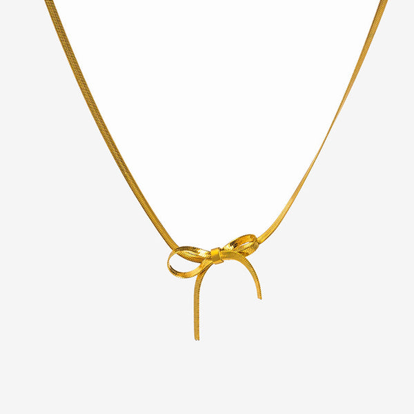 Maelle - delicate necklace with bow pendant