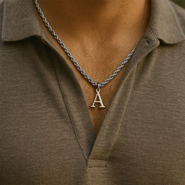 Signature chain - urban necklace with letters