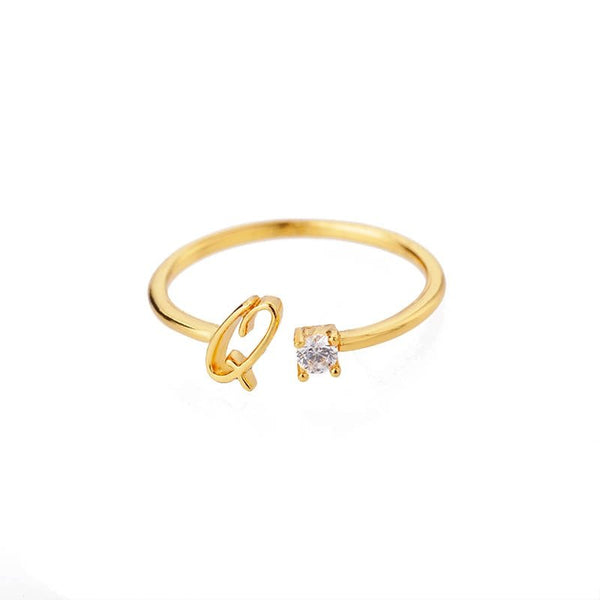 Valentia – Ring with letter and sparkling cubic zirconia