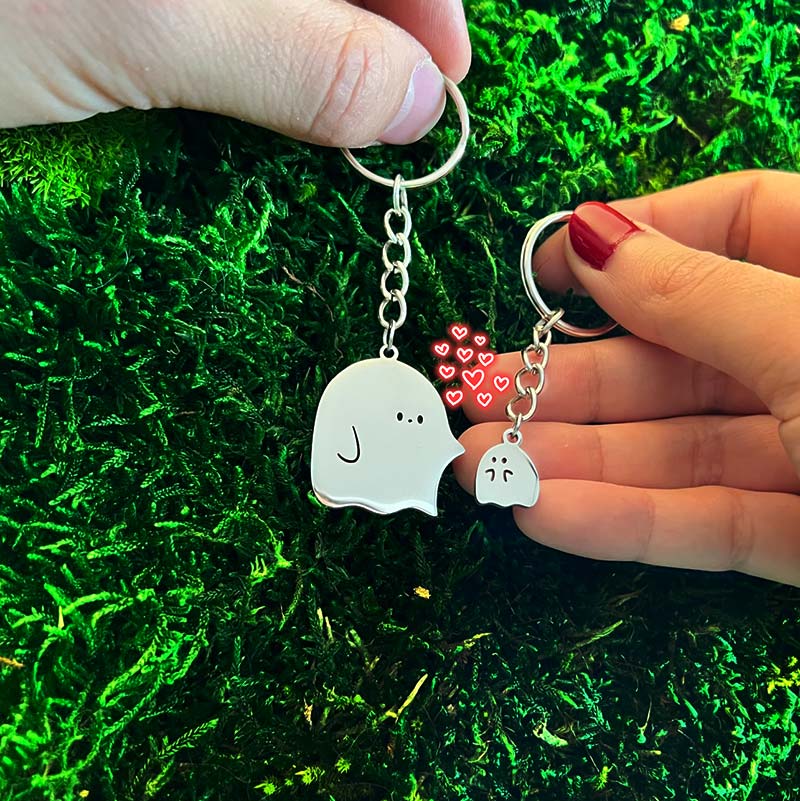 Cuddly ghosts, set of matching ghosts